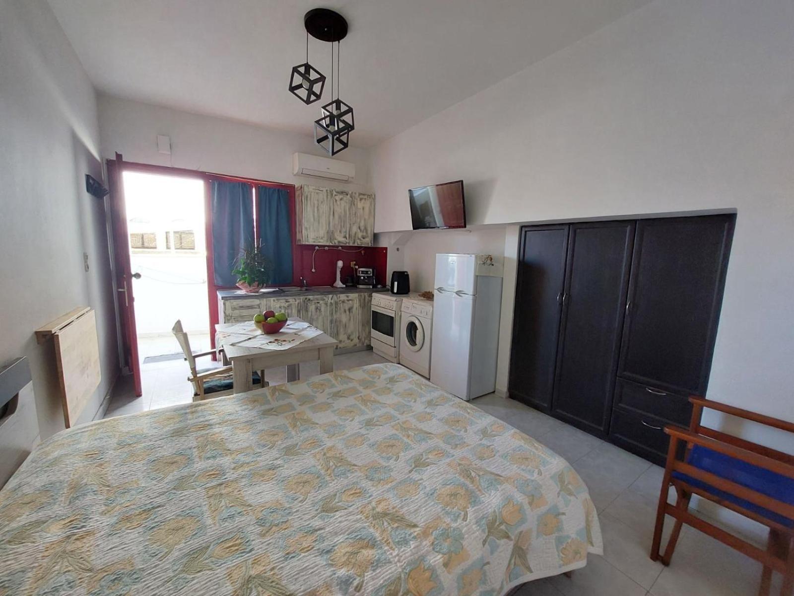Lotus Studio Naxos City Luaran gambar